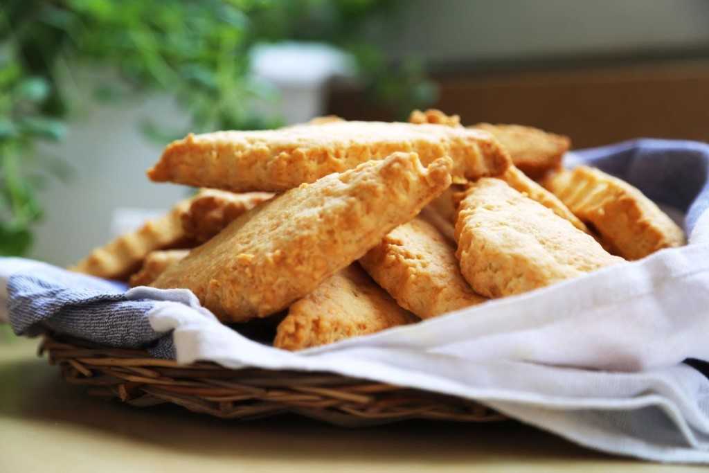 Рецепт сырного печенья пошагово с фото 2020 - легко и вкусно