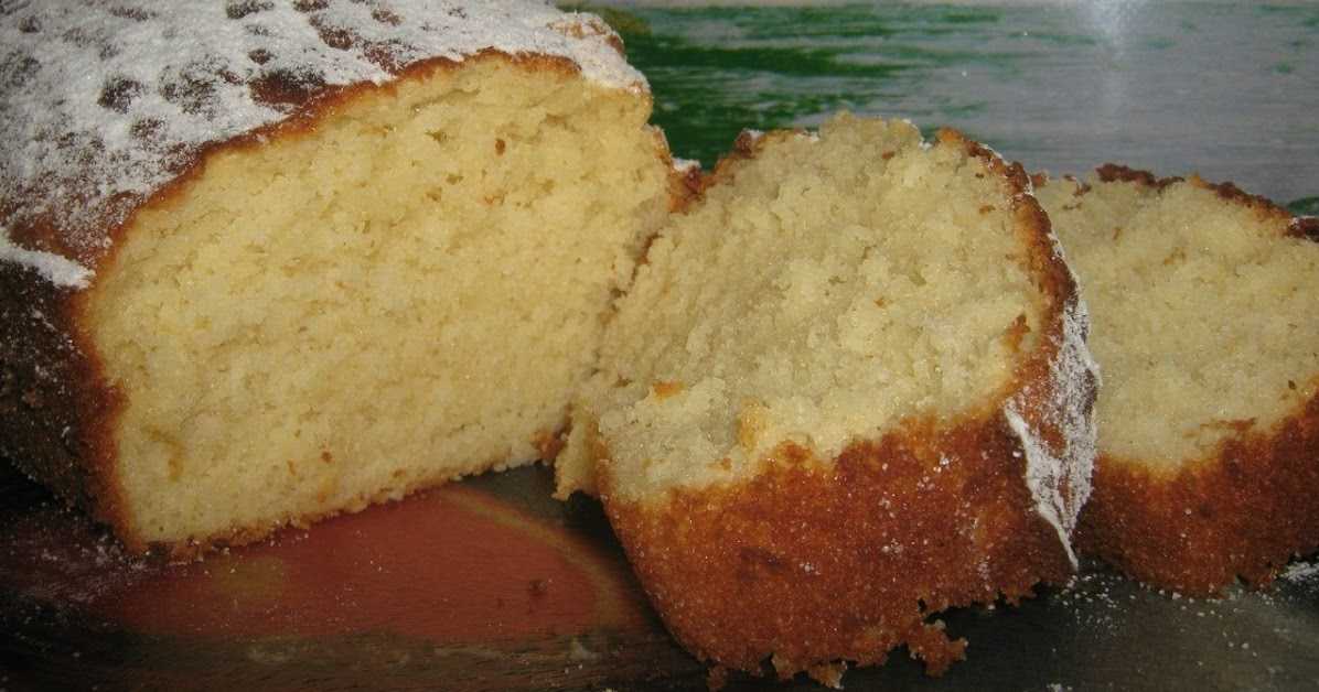 Кекс с изюмом — традиционный рецепт и другие с разными дополнениями