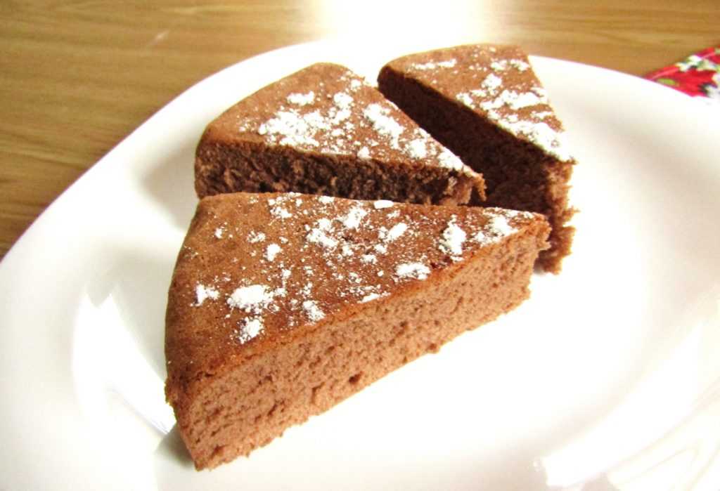Шоколадный бисквит в мультиварке: рецепт в домашних условиях