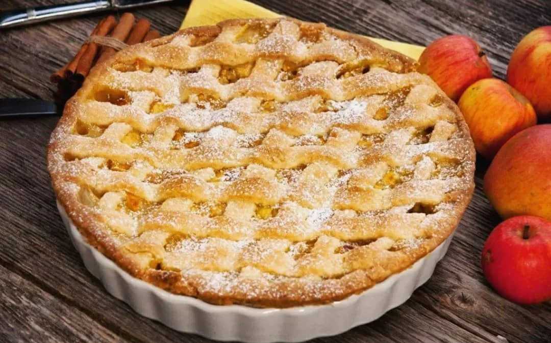 5 рецептов яблочного пирога со всего мира - блог shopping live плюс