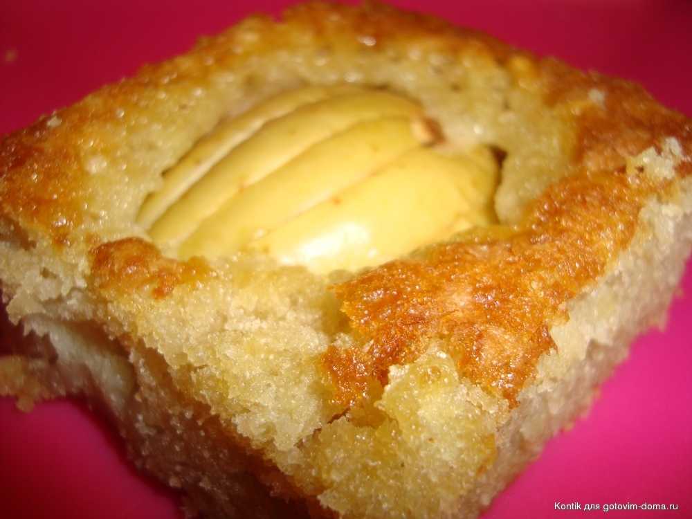Пирог с яблоками на молоке - 11 рецептов с кислым, сгущенным или кокосовым молоком