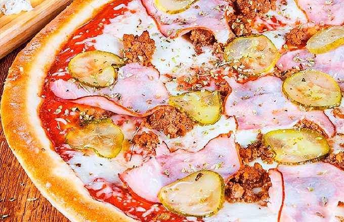 Пицца карбонара с беконом рецепт с фото пошагово и видео - 1000.menu