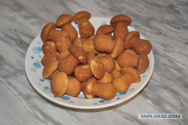 Печенье «грибочки» в форме на газу: вкусный рецепт