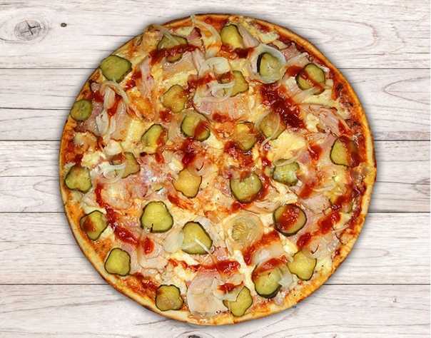 Домашняя пицца со вкусом детства: а еще с солёными огурчиками и колбасой