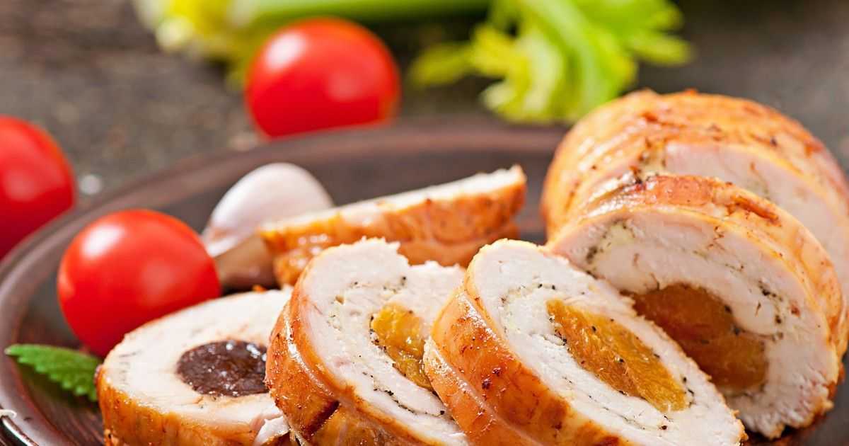 Куриные рулетики с курагой - 53 рецепта: мясные блюда | foodini