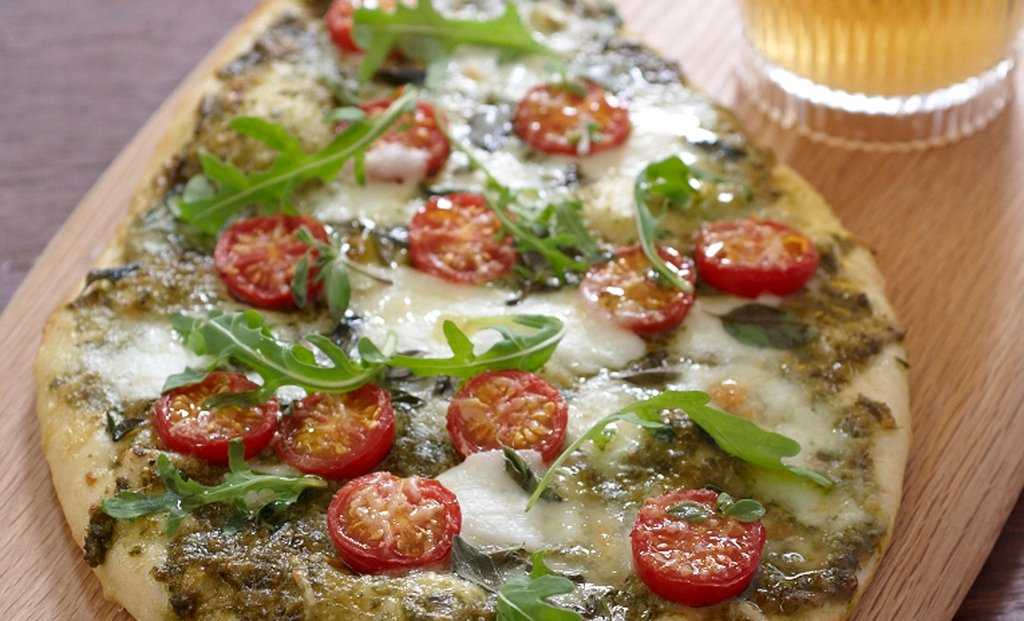 Вегетарианская пицца домашняя: рецепт идеального теста, соуса и 5 начинок