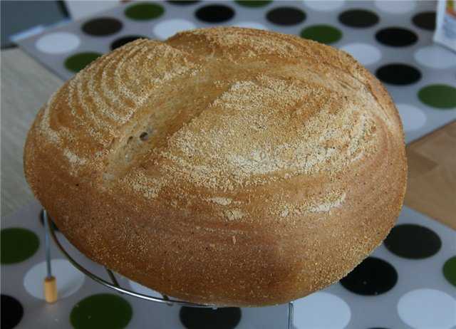 Натуральный домашний дрожжевой хлеб в духовке рецепт с фото пошагово и видео - 1000.menu
