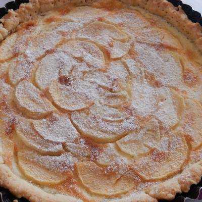 Яблочный пирог ?  со сметанной заливкой — 6 рецептов