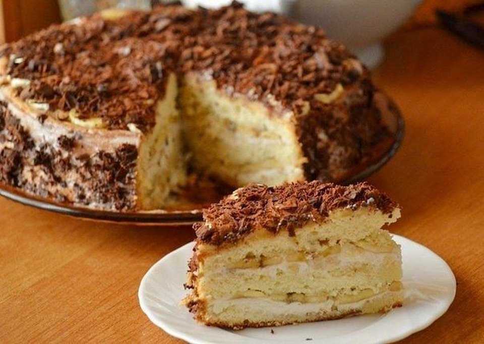 Бисквитный торт с творожным кремом и фруктами рецепт с фото пошагово - 1000.menu