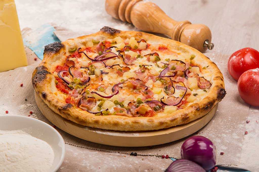 Пицца с ананасами - 97 рецептов: пицца | foodini