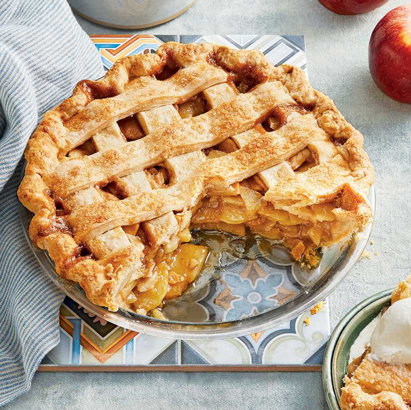 Пирог с карамелизированными яблоками – 7 «вкусных» рецептов