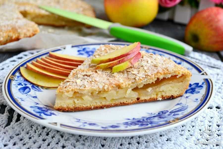 Овсяный пирог с яблоками — 9 вкусных рецептов
