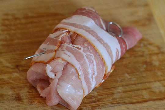 Рулет из свинины - лучшие рецепты классической закуски с оригинальными начинками: рецепты с фото и видео