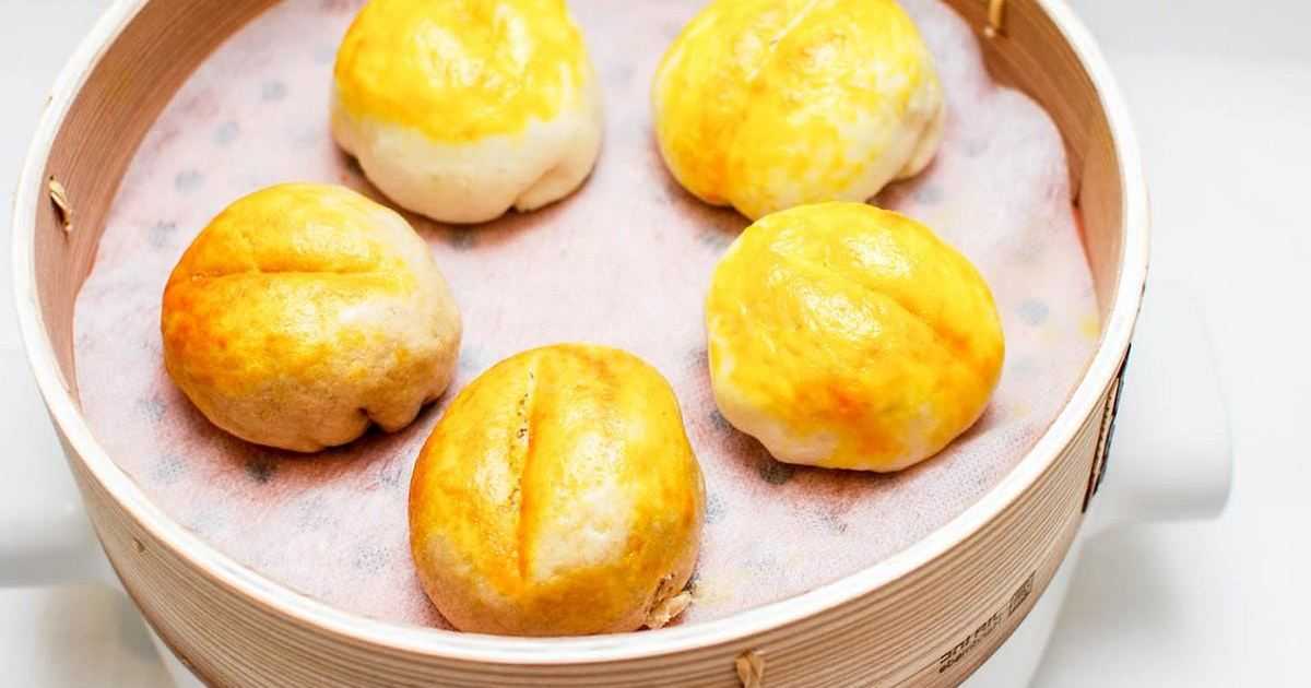Для приготовления десятка салапао нам потребуются: