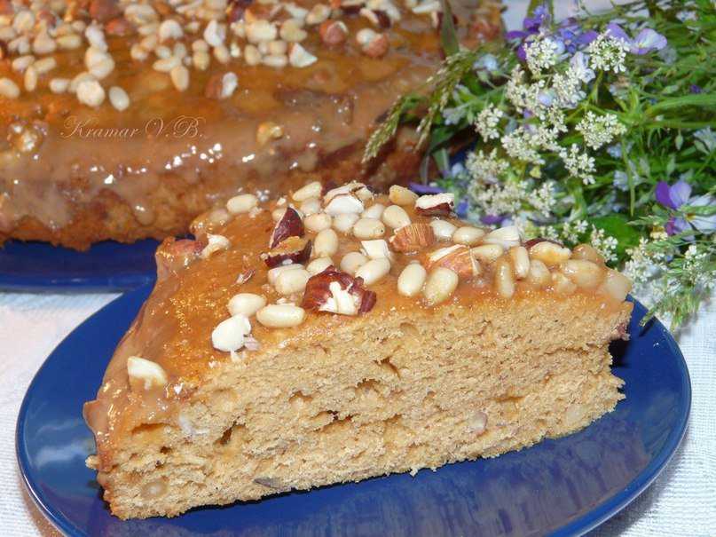 Пирог с орехами - как вкусно готовить с яблоками, сгущенкой, сухофруктами или фундуком