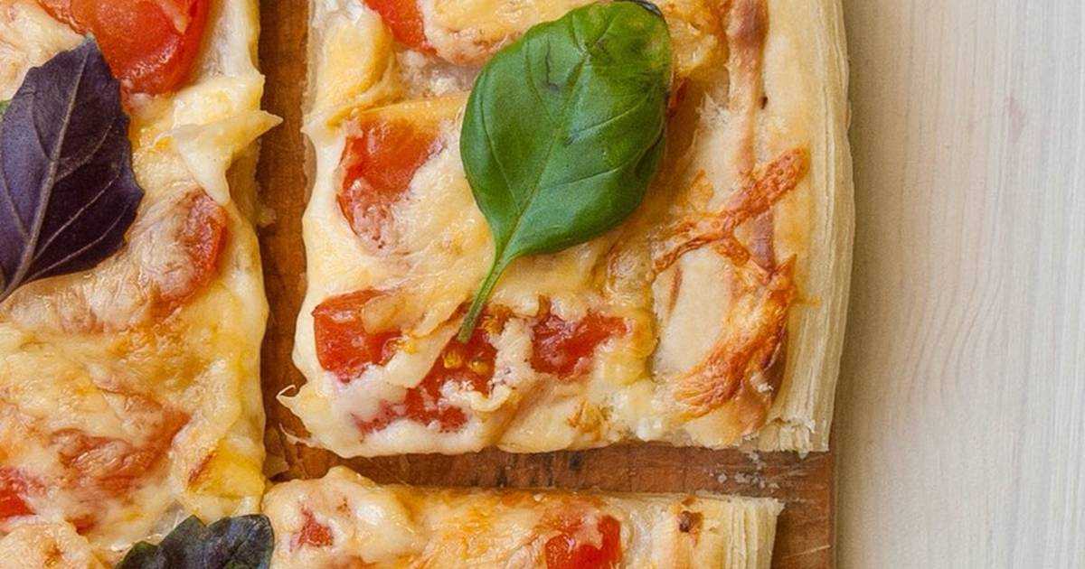 Мини-пицца из слоеного теста: лучшие кулинарные рецепты