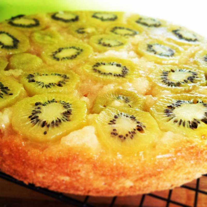 Бисквитный торт с бананом и киви - пошаговый рецепт приготовления с фото