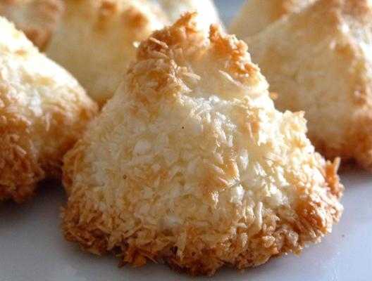 Как приготовить кокосовое печенье: 7 простых рецептов