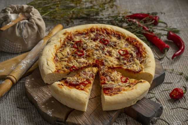 Очень вкусное дрожжевое тесто для пиццы — лучшие рецепты приготовления, точно как пиццерии
