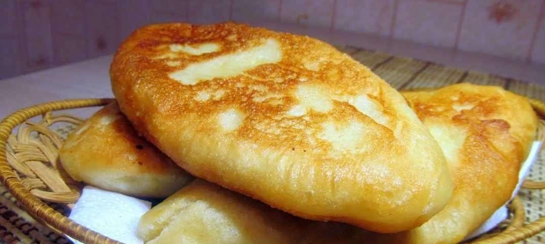Пирожки лапти с картошкой на картофельном отваре: рецепт с фото