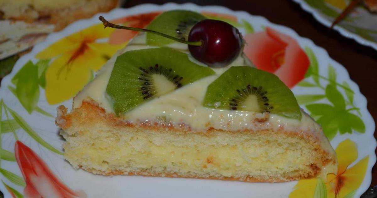 Простой торт на сковороде с заварным кремом: рецепт с фото