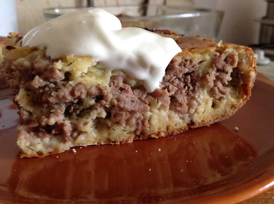Пирог на кефире с фаршем — рецепты с мясом, картошкой, капустой