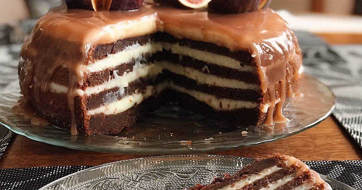 Шоколадный торт в мультиварке - 5 вкусных и быстрых рецептов