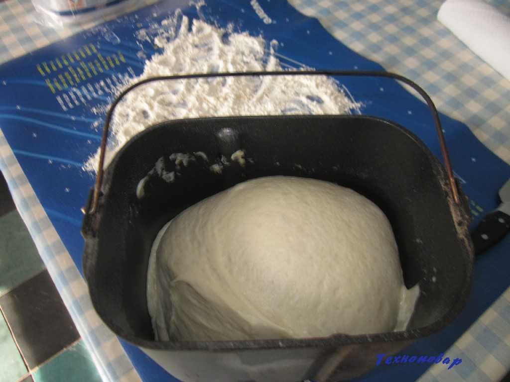 Как приготовить тесто для пирожков в хлебопечке по пошаговому рецепту с фото