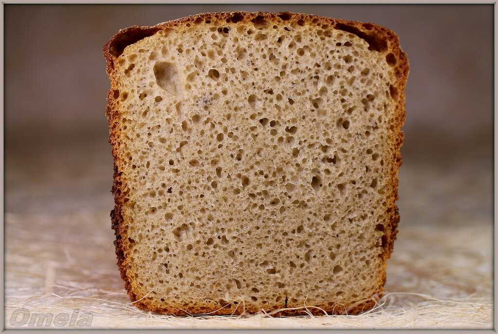 Ржаной хлеб на закваске в хлебопечке рецепт. Хлеб на хмелевой закваске. Хлеб ржаной на хмелевой закваске. Хлеб на хмелевых дрожжах. Хлеб на закваске в хлебопечке.