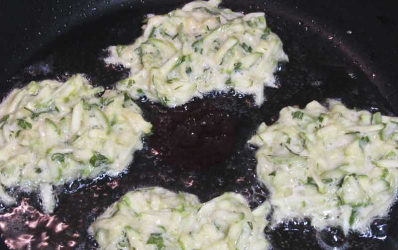 Оладьи из кабачков пошаговый рецепт с фото