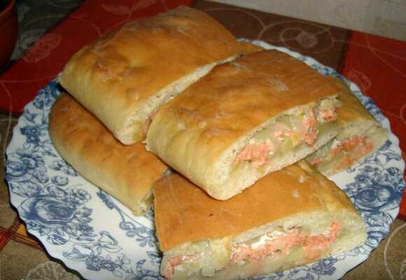 Пирог с семгой – 10 пошаговых рецептов с фото – домашняя кулинария