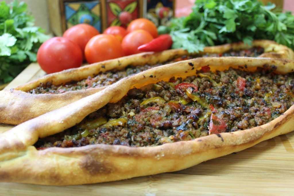 Пиде с мясом по турецки рецепт с фото