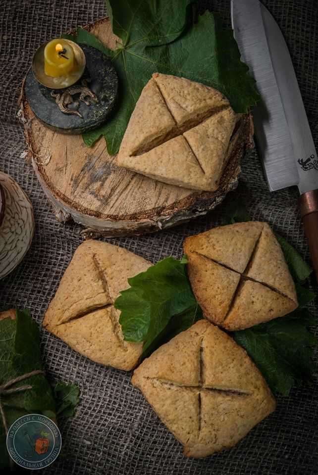 Лембас. рецепт эльфийского дорожного хлеба из книг толкина - кафе-шафран