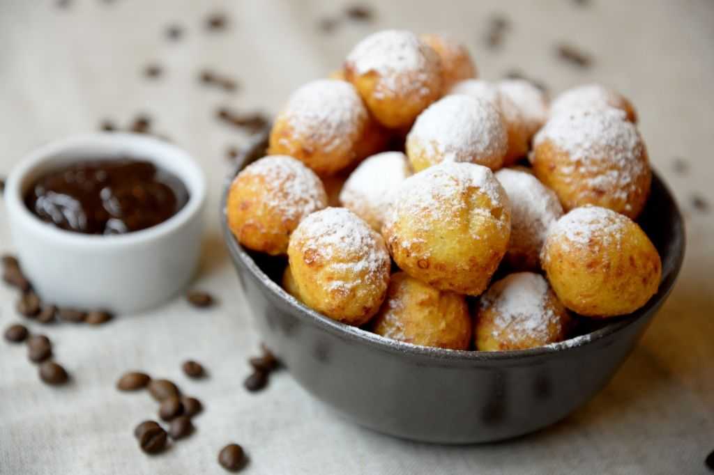 Пончики из творога: 7 простых рецептов
