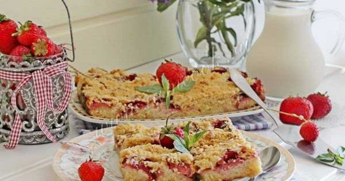 Пирог с творогом и клубникой – восхитительный вариант вкусной домашней выпечки