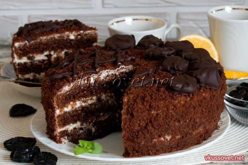 Муссовый торт с черносливом и орехами рецепт с фото пошагово - 1000.menu