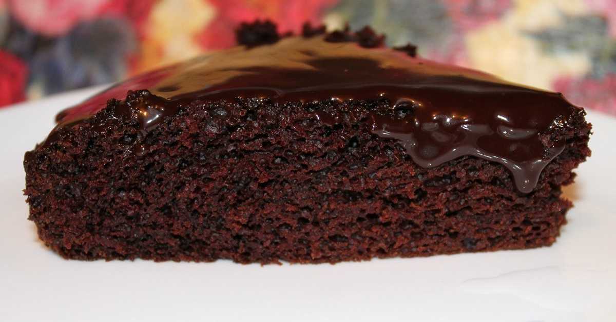 Влажный шоколадный пирог: пошаговый рецепт