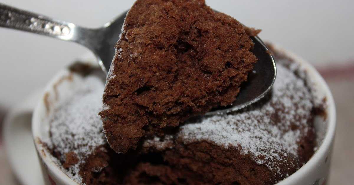 Шоколадный кекс в микроволновке с ванилью и сметаной рецепт с фото пошагово и видео - 1000.menu