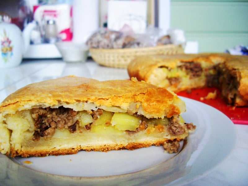 Пирог с картошкой в духовке - простой рецепт с фото