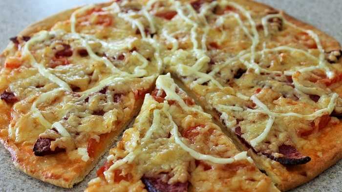 Пицца без теста за 5 минут вашего времени! оригинальный и очень вкусный ужин - страна мам