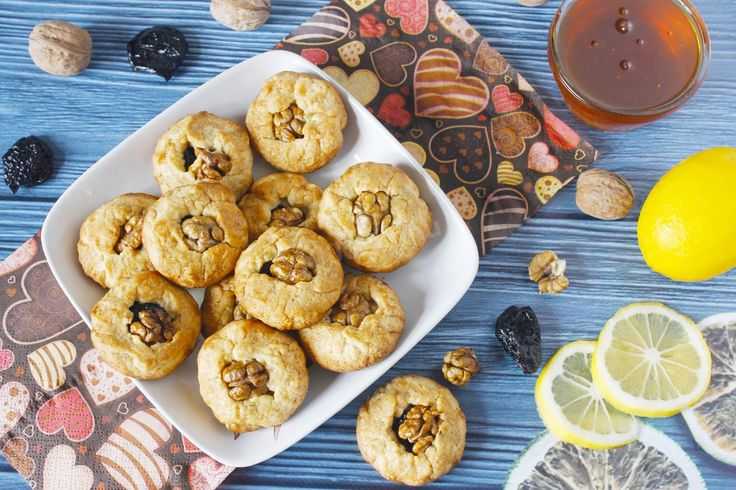 Новогоднее песочное печенье — пошаговый рецепт с фото