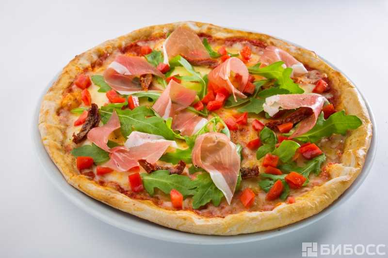 Пицца с грибами и руколой рецепт с фото