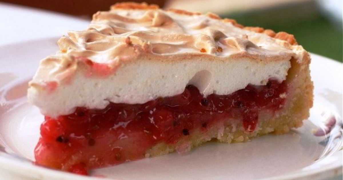 Пирог с красной смородиной - 6 рецептов в духовке с пошаговыми фото