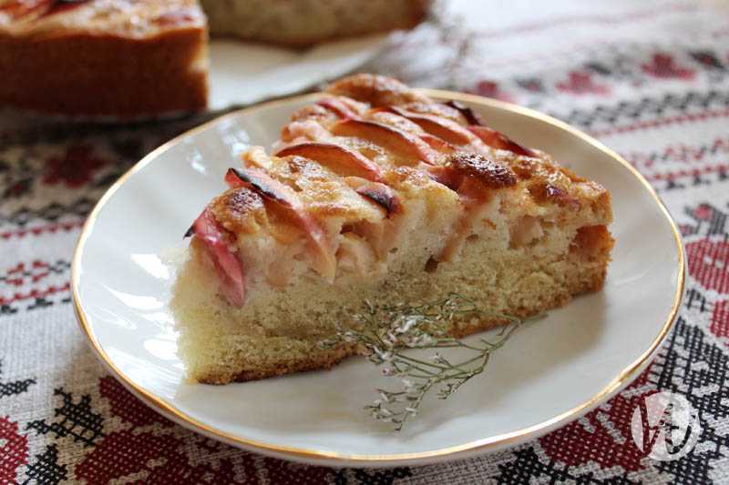 Пирог с яблочным повидлом рецепт с фото пошагово - 1000.menu