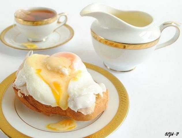 Яйцо бенедикт — 6 пошаговых рецептов приготовления