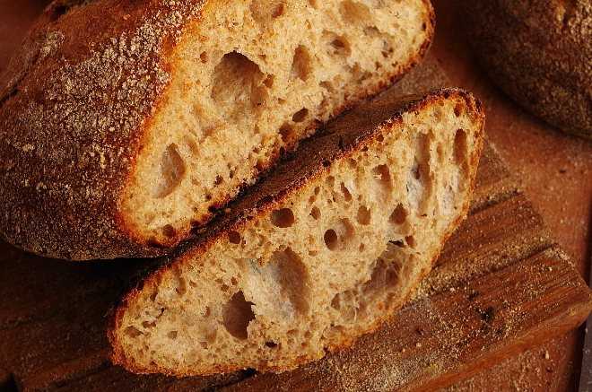 Зерновой хлеб из ржаной и пшеничной муки