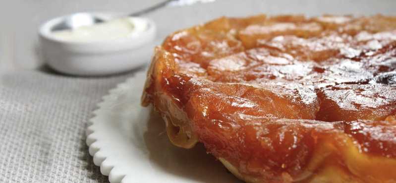 Тарт татен — французский яблочный пирог на песочном тесте