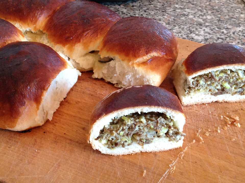 Пирожки с печенью на сковороде