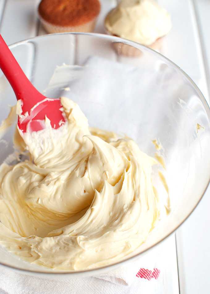 Рецепт ванильного крема для торта
