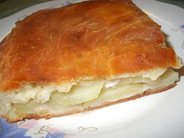 Мясной пирог с картошкой в духовке